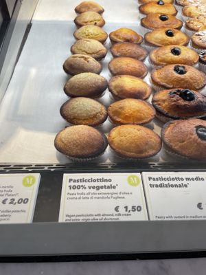   at Martinucci Laboratory in Lecce