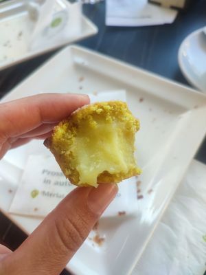  at Martinucci Laboratory in Lecce