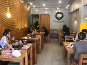 it is a pleasant atmosphere inside at Kinn's The Buta in Udon Thani