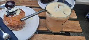  at Crave Coffee & Bakery in Rotterdam