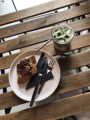 This is definitely an outside table which is not the best choice for cutlery and such.  at Crave Coffee & Bakery in Rotterdam