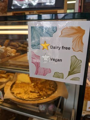 Labeling at Sweet Crimes Gluten-Free Bakery in Washington