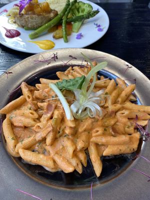 Penne alla vodka    at Il Vegano in Toronto
