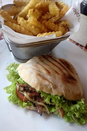 Veganer Döner at La Cabaña in Kuta