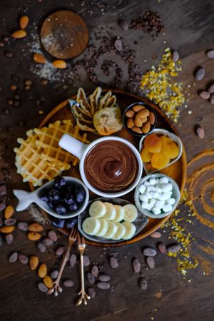 Vegan chocolate fondue at Seeds of Dreams in Koh Phangan