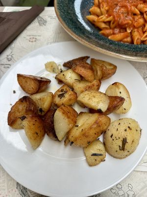 Roasted potatoess  at Buca Niccolini in Florence