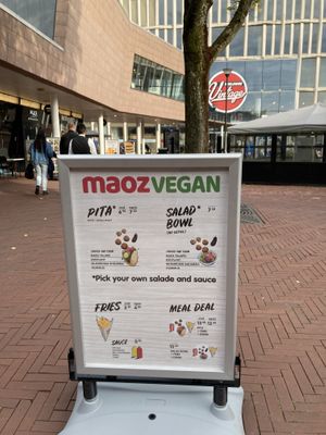   at Maoz in Amstelveen
