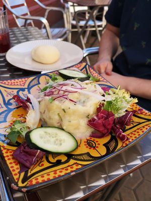 Spanish potato salad made vegan/vegan in its own right (we weren't sure so just asked for it to be vegan) at Arte y Sabor in Sevilla