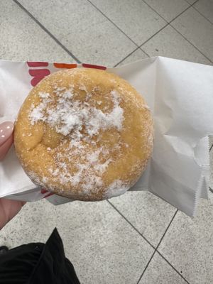   at Dunkin' - München Stachus Passagen in Munich