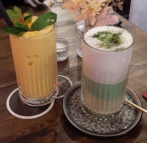 Mangoshake (mit Sojamilch) und Matchashake at Nori - True Taste of Asia in Hildesheim