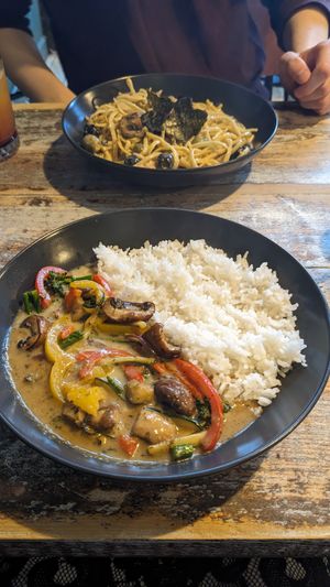 Thai green curry and seafood pasta at The Good Grub in Eastbourne