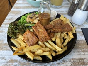 Steak and fries   at The Good Grub in Eastbourne