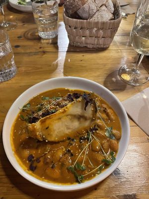 Vegan plate for the night! So good….  at L'Abri in Marseille