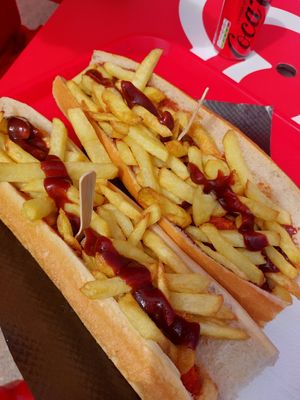 Americáin with vegan option at Friterie Rogue in Vierville-sur-mer