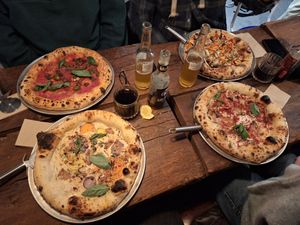 Pizzas at Pretty Pizza in Munich