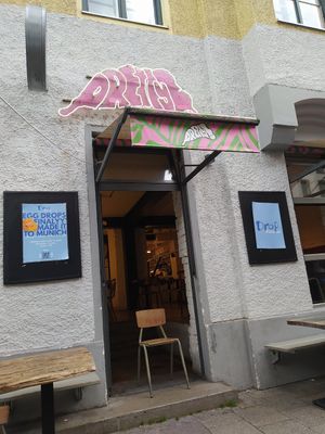 Eingang at Pretty Pizza in Munich