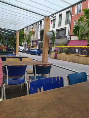 Sitzbereich draußen at Pretty Pizza in Munich