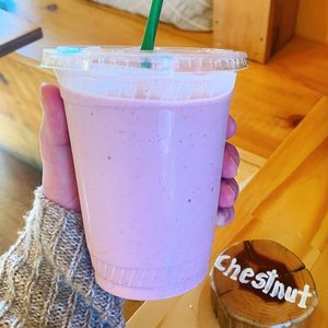 Seasonal peppermint smoothie  at Heirloom Food Company in Danielson
