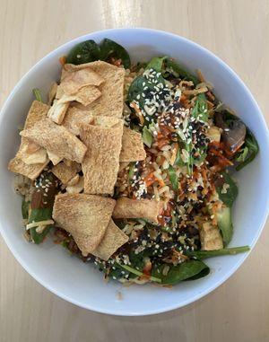 Seoul Bowl with pita chips. A favorite go-to menu item. at Crisp & Green in Chanhassen