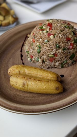 🍚 Arroz de Chaufa - 27PEN (without Huevo & Pollo) at Quntu in Ica