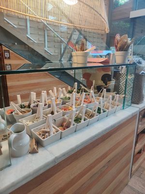 Salad bar (vegan) at Artesano 81 by Crepes & Waffles in Cundinamarca