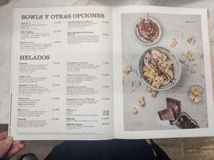 Bowls and desserts at Artesano 81 by Crepes & Waffles in Cundinamarca