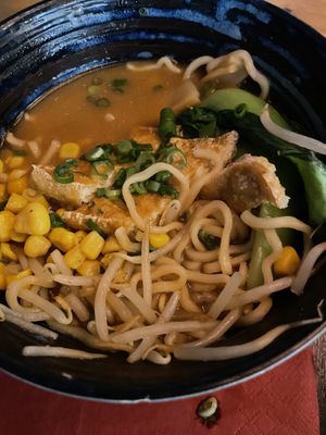 Veganes Miso Ramen (Foto ebenfalls auf halbem Weg gemacht, sorryyyy) - ebenfalls unfassbar (!) lecker!!! Bestes Ramen, das ich seit langem gegessen habe!   at Min Ramen Bar in Heidelberg