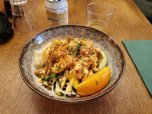 Lulu Tofu poke bowl at Lulu Poke and Sushi Bar in Visby