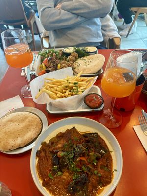 Moussaka und falafel platte  at Café NIL in Vienna