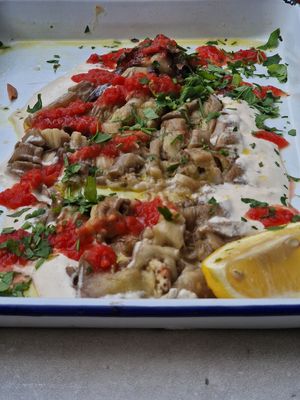 Baba Ganoush zum Reinsetzen at Café NIL in Vienna