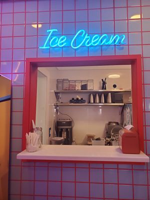  at Dale and Dollops in Ocean Grove