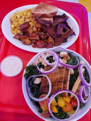 Scramble bowl and kale tempeh bowl at Dale and Dollops in Ocean Grove