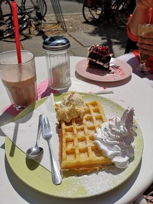 Cake, waffles and milkshake! at Kiez & Kugel in Berlin