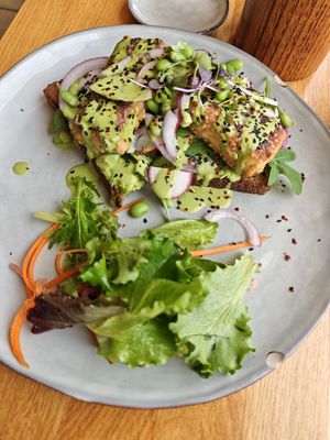 Toast with Marinated Tofu and Avocado at BLOOMING I Healthy Food Café in Torremolinos