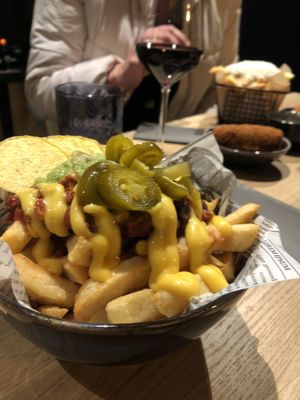 Chili Cheese frites #Veganuary at Bijzonder Frietwerk in Dordrecht