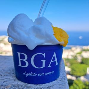 Lemon and mango sorbets at BGA in Piazzetta in Capri