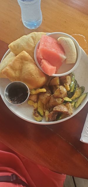 Breakfast at Chef Rob's Gourmet Café in Hopkins