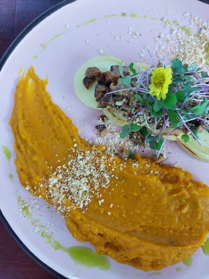 Prato Principal Vencedor 🏆 Prêmio Impera: Pupunha com ragu de 🍄 at Orango Mango in Bauru