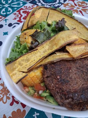 Bowl em casa 💚 at Orango Mango in Bauru