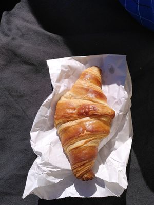 Croissant to go at botànic in Barcelona