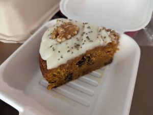 carrot cake at botànic in Barcelona