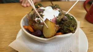 Bravas  at botànic in Barcelona