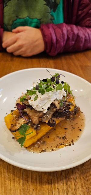 Polenta at botànic in Barcelona