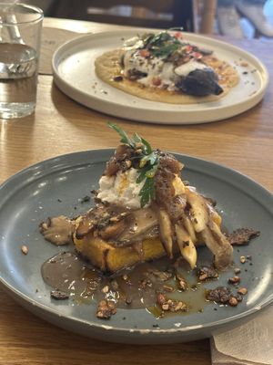 Polenta and mushrooms  at botànic in Barcelona