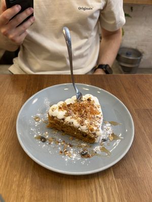 torta di carote   at botànic in Barcelona