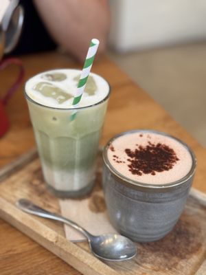 Ice matcha latte and hot chocolate   at botànic in Barcelona