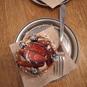 Tartaleta de crema at botànic in Barcelona