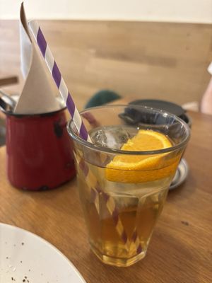 peach lemonade (tasted just like water) at botànic in Barcelona