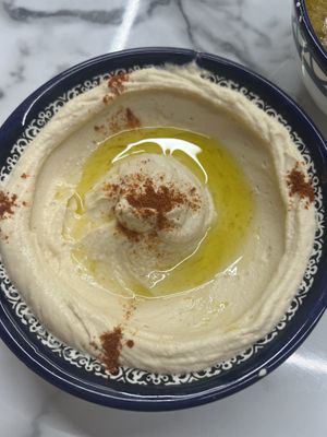 Hummus  at Street Food Betlemme in Milan