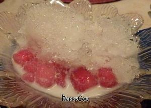 Thai waterchestnut and agar jelly dessert at Na Aroon in Bangkok